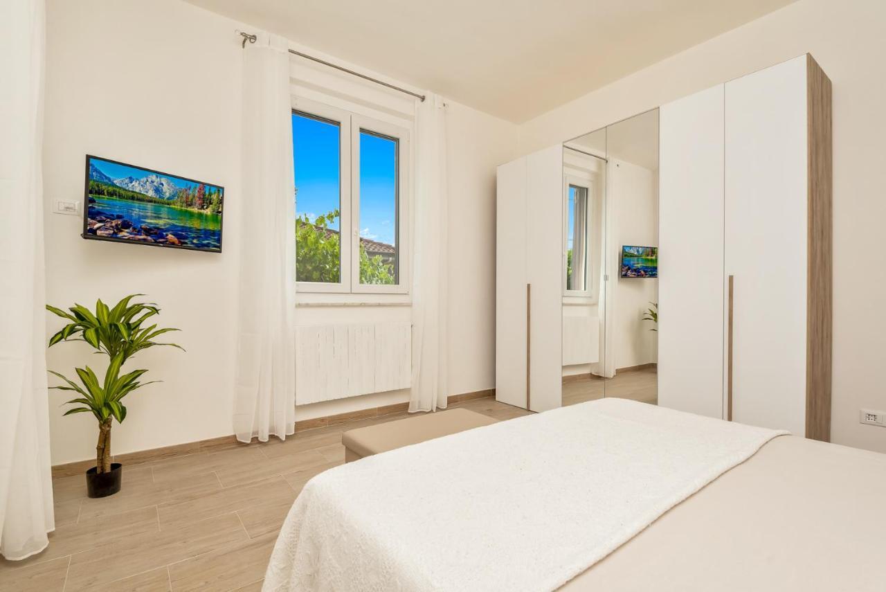La Spezia - New Home With Netflix & Free Parking מראה חיצוני תמונה